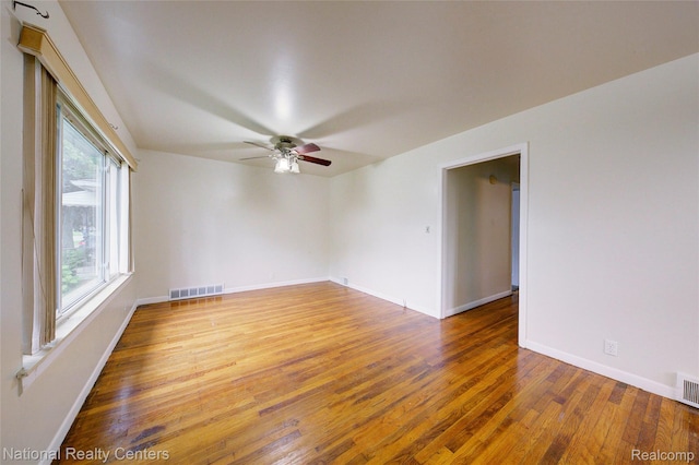24084 Currier St, Dearborn Heights, MI 48125 - photo 17