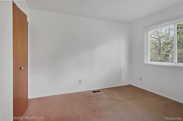 37923 Howell St, Livonia, MI 48154 - carpeted empty room with baseboards