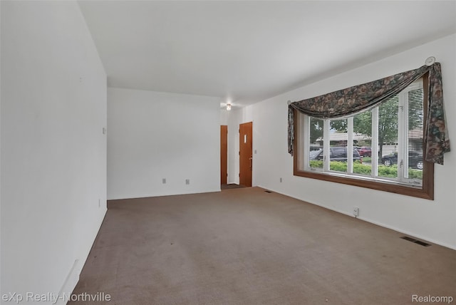 37923 Howell St, Livonia, MI 48154 - view of carpeted spare room