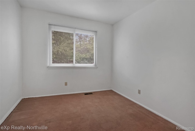 37923 Howell St, Livonia, MI 48154 - carpeted spare room with baseboards
