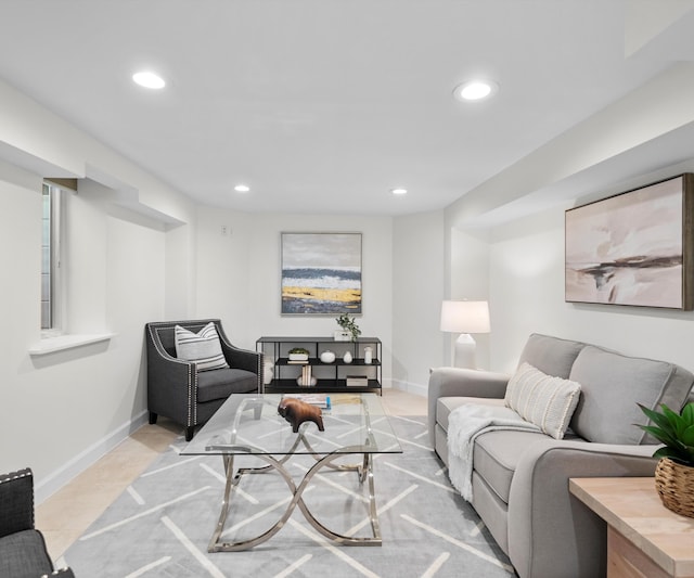 1015 Lincoln Ave, Ann Arbor, MI 48104 - living area with recessed lighting and baseboards