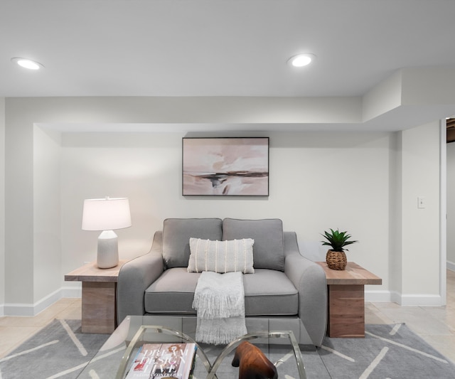 1015 Lincoln Ave, Ann Arbor, MI 48104 - living area featuring recessed lighting, baseboards, and light tile patterned floors