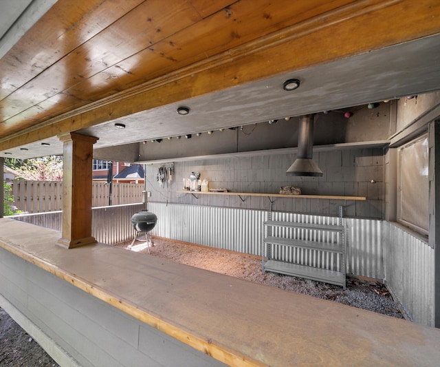 1015 Lincoln Ave, Ann Arbor, MI 48104 - view of bar area
