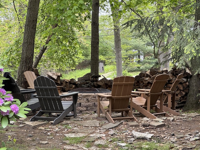 31 Mohawk Trl, New Buffalo, MI 49117 - view of yard featuring a fire pit