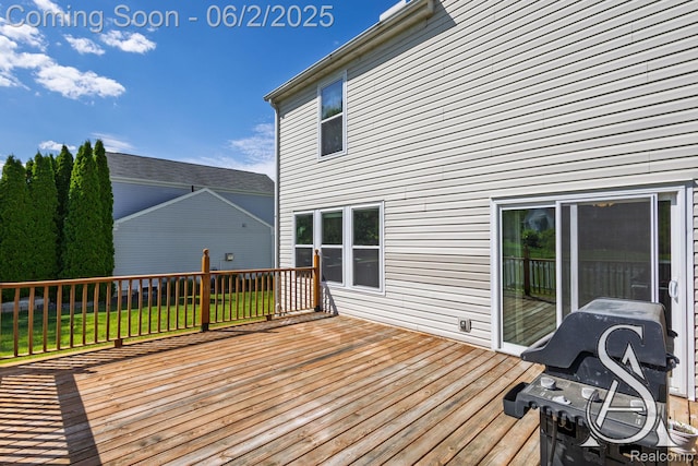 6420 Crestview Dr, Holly, MI 48442 - view of wooden terrace