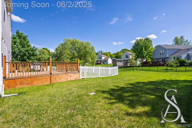 6420 Crestview Dr, Holly, MI 48442 - view of yard with a residential view and a wooden deck