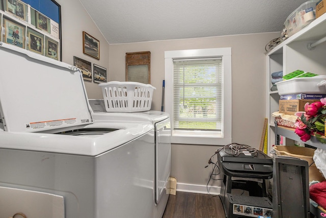 510 Cedar St, Paw Paw, MI 49079 - washroom featuring washing machine and clothes dryer, dark wood finished floors, baseboards, and a textured ceiling