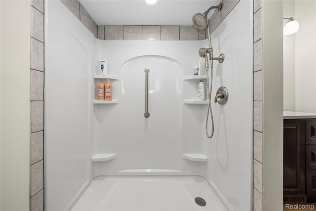 29832 High Valley Ct, Farmington Hills, MI 48331 - full bath with walk in shower
