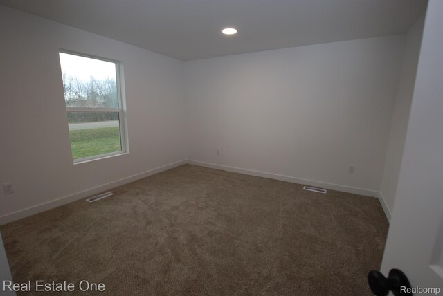 12357 Raymond Dr, Clio, MI 48420 - unfurnished room with carpet flooring, recessed lighting, and baseboards