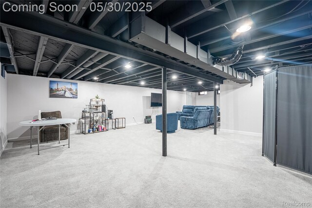 7265 Hillside Dr, Dearborn, MI 48127 - finished basement with baseboards and carpet flooring