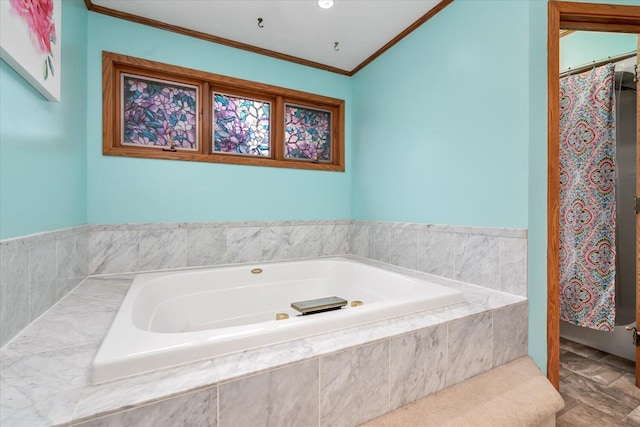 6767 Knollview Dr, Hudsonville, MI 49426 - full bath featuring ornamental molding and a garden tub