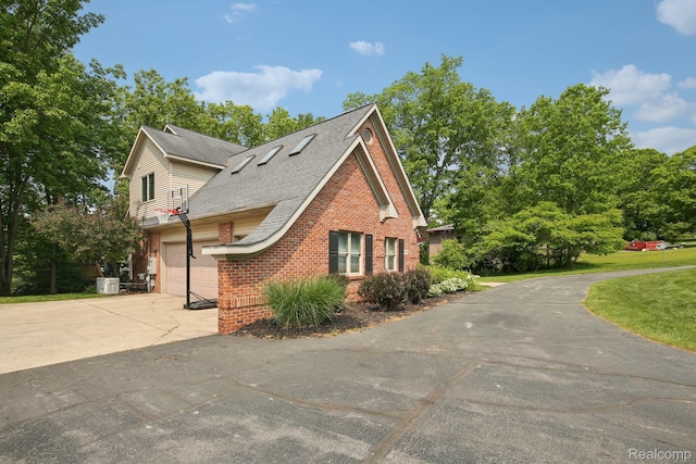 8395 Riverwalk Dr, Fenton, MI 48430 - photo 44