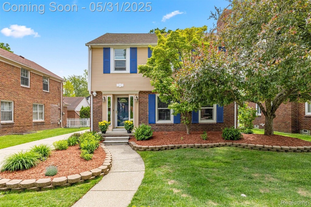 23815 Rockford St, Dearborn, MI 48124 - view of front of house with brick siding