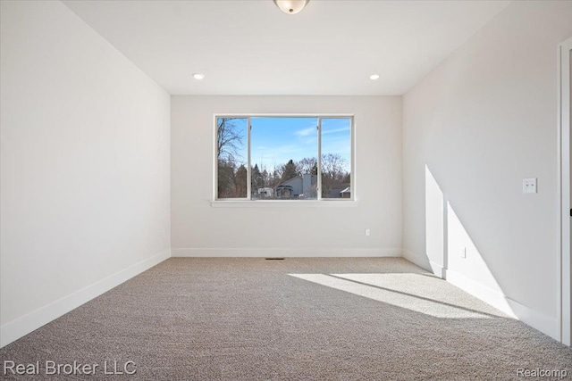 35704 Addison Dr, New Baltimore, MI 48047 - unfurnished room featuring carpet flooring, baseboards, and recessed lighting