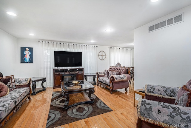 3365 Gloucester Dr, Sterling Heights, MI 48310 - living area with hardwood / wood-style floors and recessed lighting