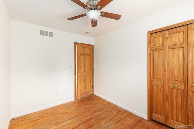 26809 Bonnie Ave, Warren, MI 48089 - spare room with baseboards, light wood-type flooring, and ceiling fan