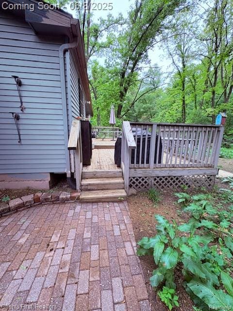 5844 Crandall Rd, Howell, MI 48855 - view of wooden deck