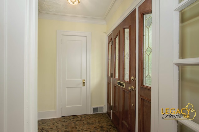 301 Sligh Blvd NE, Grand Rapids, MI 49505 - foyer entrance featuring healthy amount of natural light and crown molding