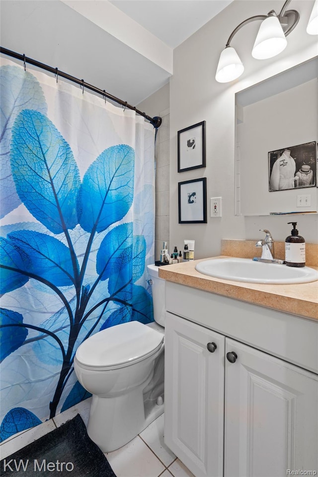 634 E Lewiston Ave, Ferndale, MI 48220 - bathroom featuring vanity, toilet, marble finish floors, and a shower with curtain