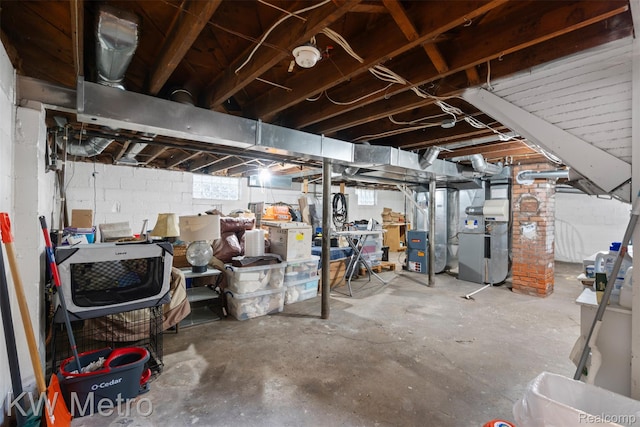 634 E Lewiston Ave, Ferndale, MI 48220 - basement with heating unit