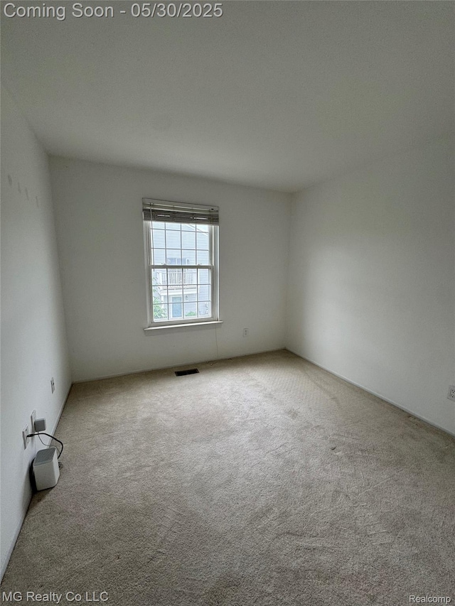 271 Inlet Ct, Novi, MI 48390 - view of carpeted spare room