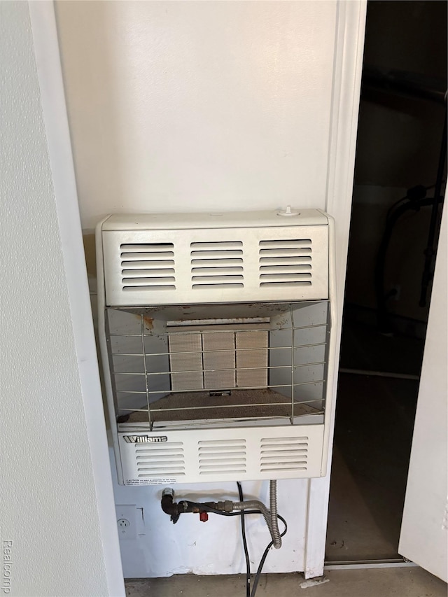 56645 Long Island Dr, Shelby Twp, MI 48316 - detailed view of heating unit