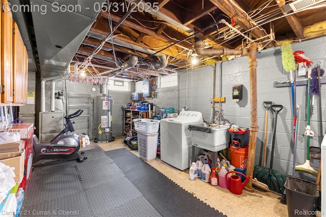 17621 Wood St, Melvindale, MI 48122 - basement with washer / dryer and gas water heater