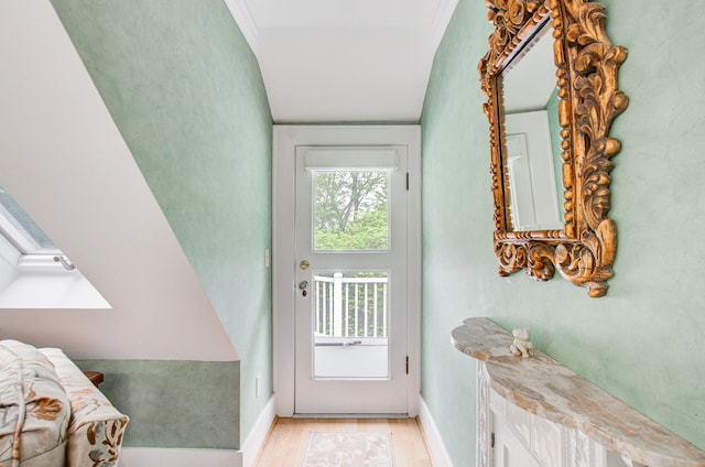 902 Oakridge Dr, Jackson, MI 49203 - entryway with light wood finished floors and baseboards