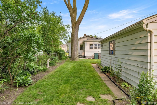 2143 Boldt St, Dearborn, MI 48124 - view of yard