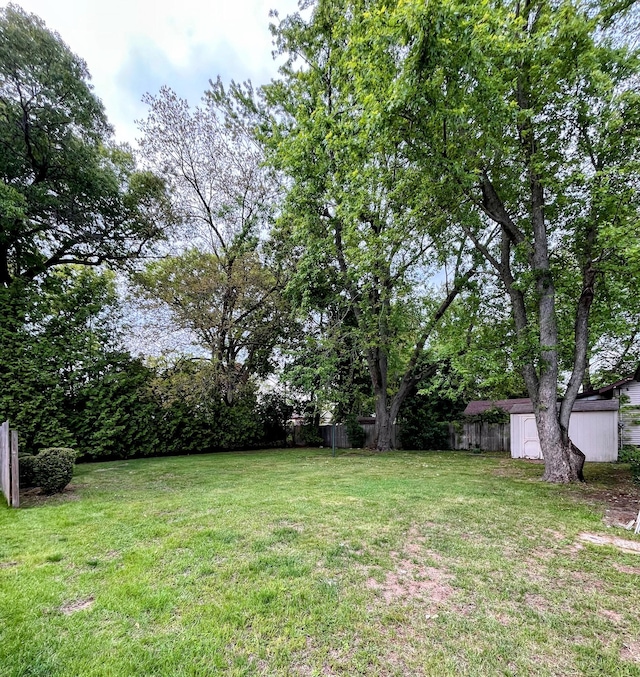 1206 Mills Ave, Muskegon, MI 49445 - photo 19