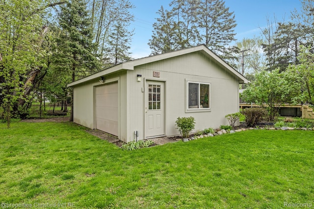 708 Mount Vernon Blvd, Royal Oak, MI 48073 - view of side of home with an outbuilding and a detached garage