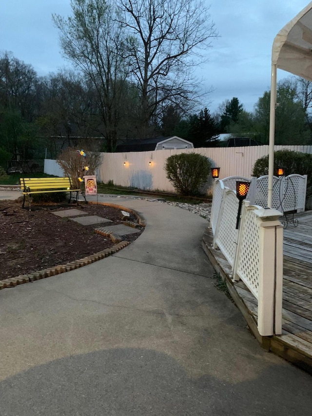 558 Terry St, Muskegon, MI 49442 - view of patio / terrace