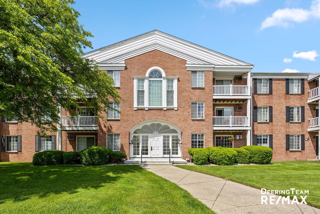 2203 Porter St SW Unit 104, Wyoming, MI 49519 - view of building exterior