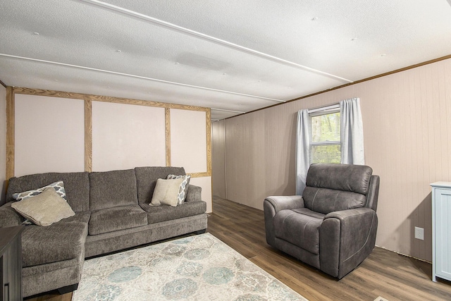 24923 Sandy Beach Dr, Edwardsburg, MI 49112 - living area featuring wood finished floors