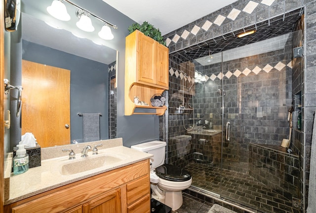 424 Gale Ct, Ithaca, MI 48847 - full bathroom featuring toilet, vanity, and a shower stall