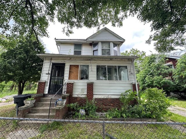 17184 Mackay St, Detroit, MI 48212 - american foursquare style home featuring brick siding
