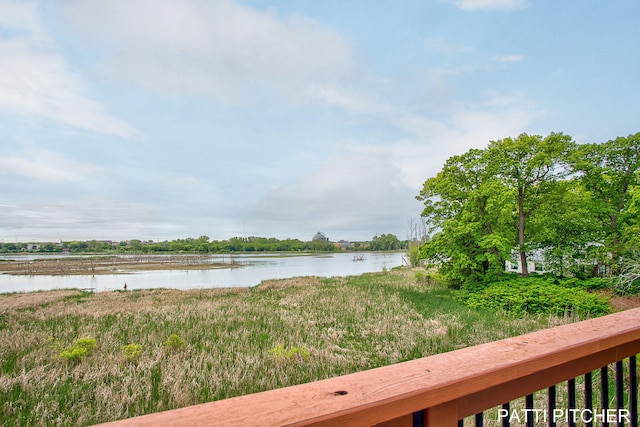104 River Hills Dr, Holland, MI 49424 - water view