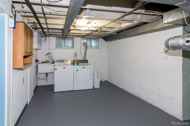 19988 Macarthur St, Redford, MI 48240 - laundry area with washing machine and clothes dryer