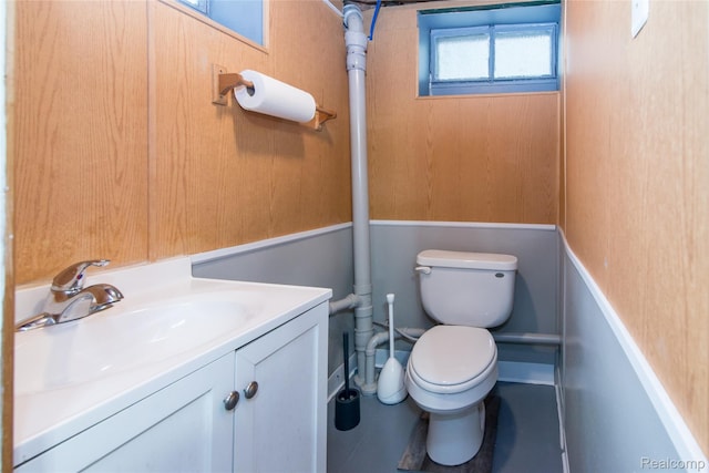 19988 Macarthur St, Redford, MI 48240 - half bathroom featuring toilet and vanity