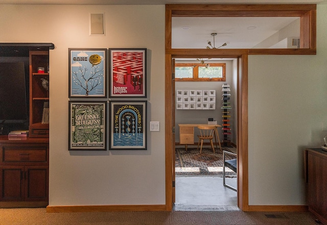 35 Fultonwood Dr SE, Grand Rapids, MI 49503 - entryway featuring baseboards