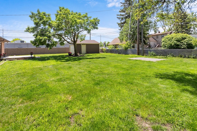 3244 Dearborn St, Wayne, MI 48184 - view of yard