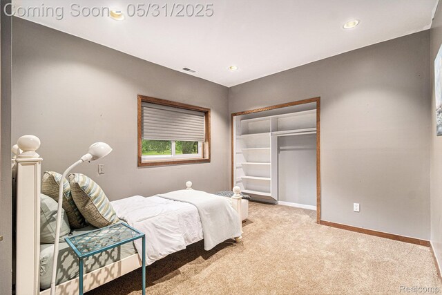 1080 Meadow Crest Dr, Clarkston, MI 48348