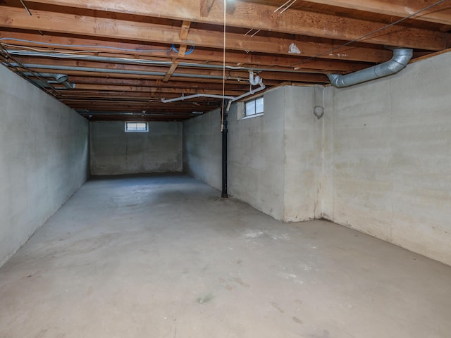 906 Wilshire Blvd, Kalamazoo, MI 49008 - view of below grade area