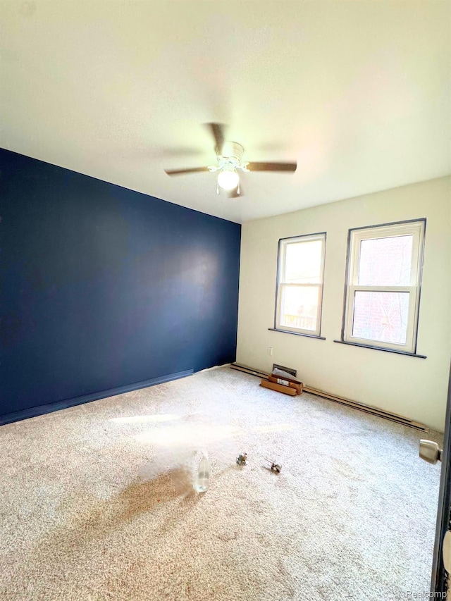14070 Nadine St, Oak Park, MI 48237 - carpeted empty room featuring a ceiling fan