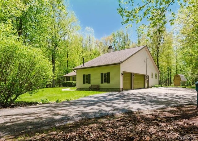 3928 E Marilyns Ln, Midland, MI 48642
