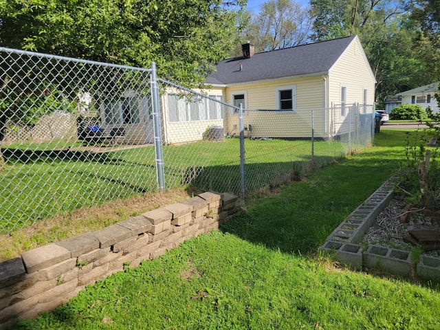 1607 Palmer Ave, Kalamazoo, MI 49001 - view of yard