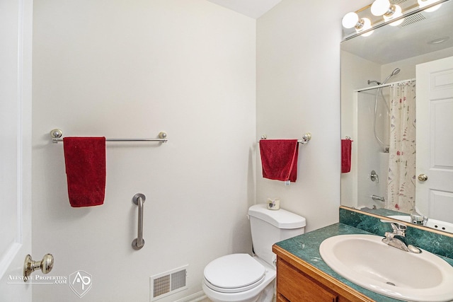 6063 Steeplechase Dr, Grand Blanc, MI 48439 - full bath with vanity, toilet, and a shower with shower curtain