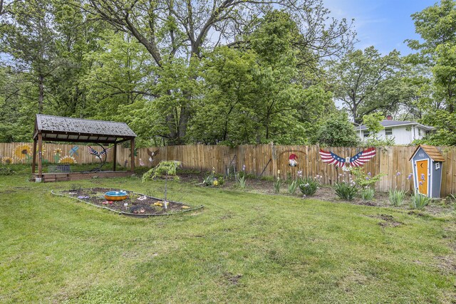 418 W Fargo St, Ionia, MI 48846 - view of yard with a gazebo