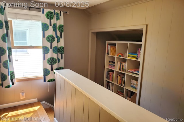 917 N Edison Ave, Royal Oak, MI 48067 - hall with wood finished floors and baseboards