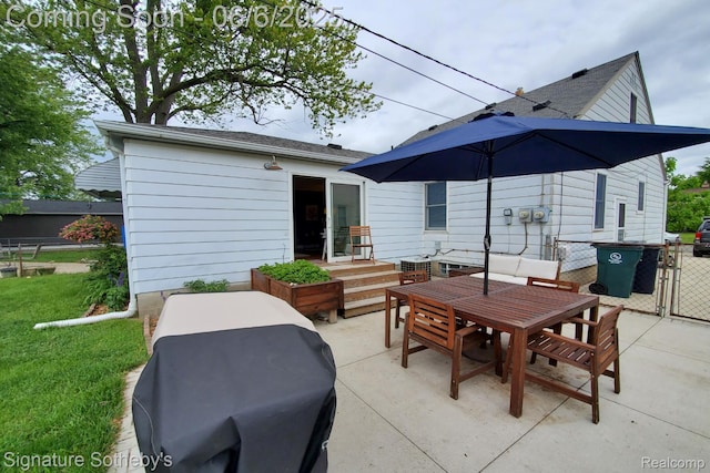 917 N Edison Ave, Royal Oak, MI 48067 - view of patio / terrace with outdoor dining space and a gate